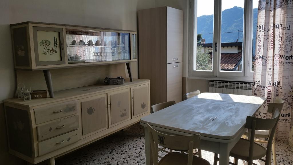Apartment Iseo Lake サーレ・マラジーノ 部屋 写真